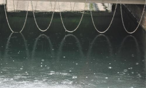 Chain-Reflection-Canary-Wharf